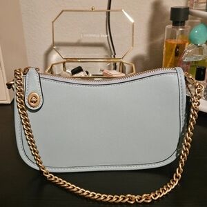 The Coach Originals Swinger Bag 20